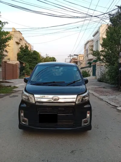 2014 Daihatsu Move for sale in Lahore